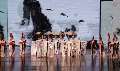 奮進(jìn)新時(shí)代，共圓小康夢(mèng) 重慶市群眾藝術(shù)館陣地文藝團(tuán)隊(duì)文藝匯演圓滿落幕